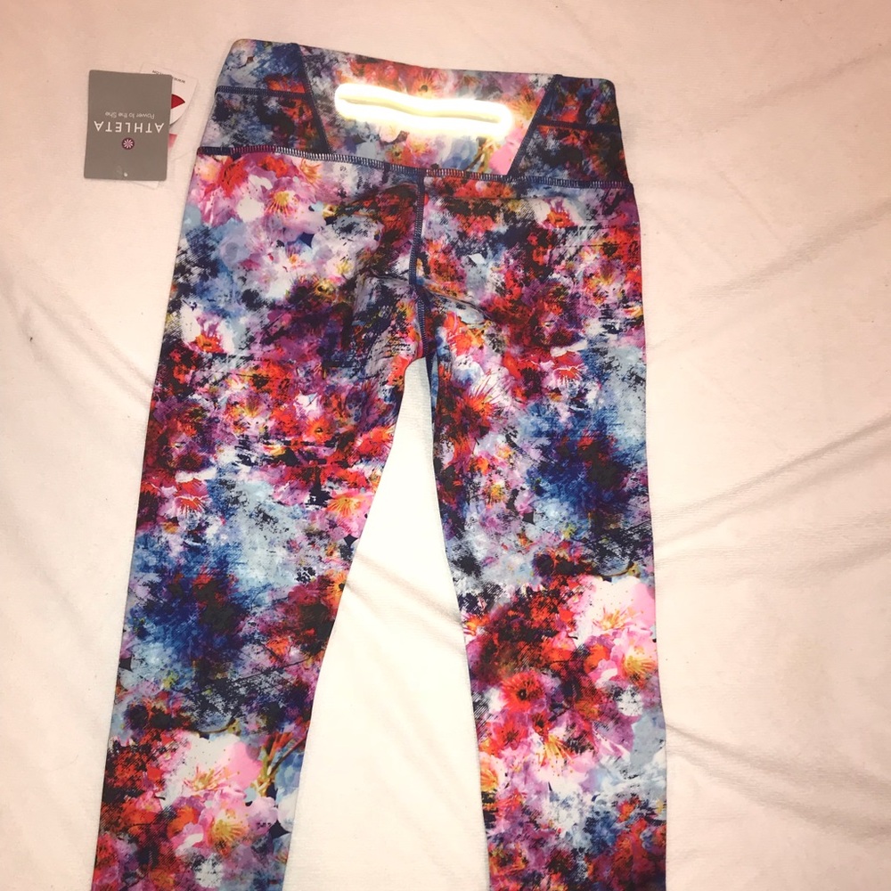 NEW Athleta capris
